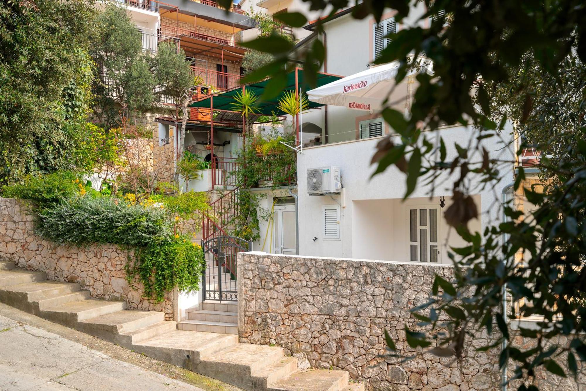 Apartments Lucic Hvar Town Luaran gambar