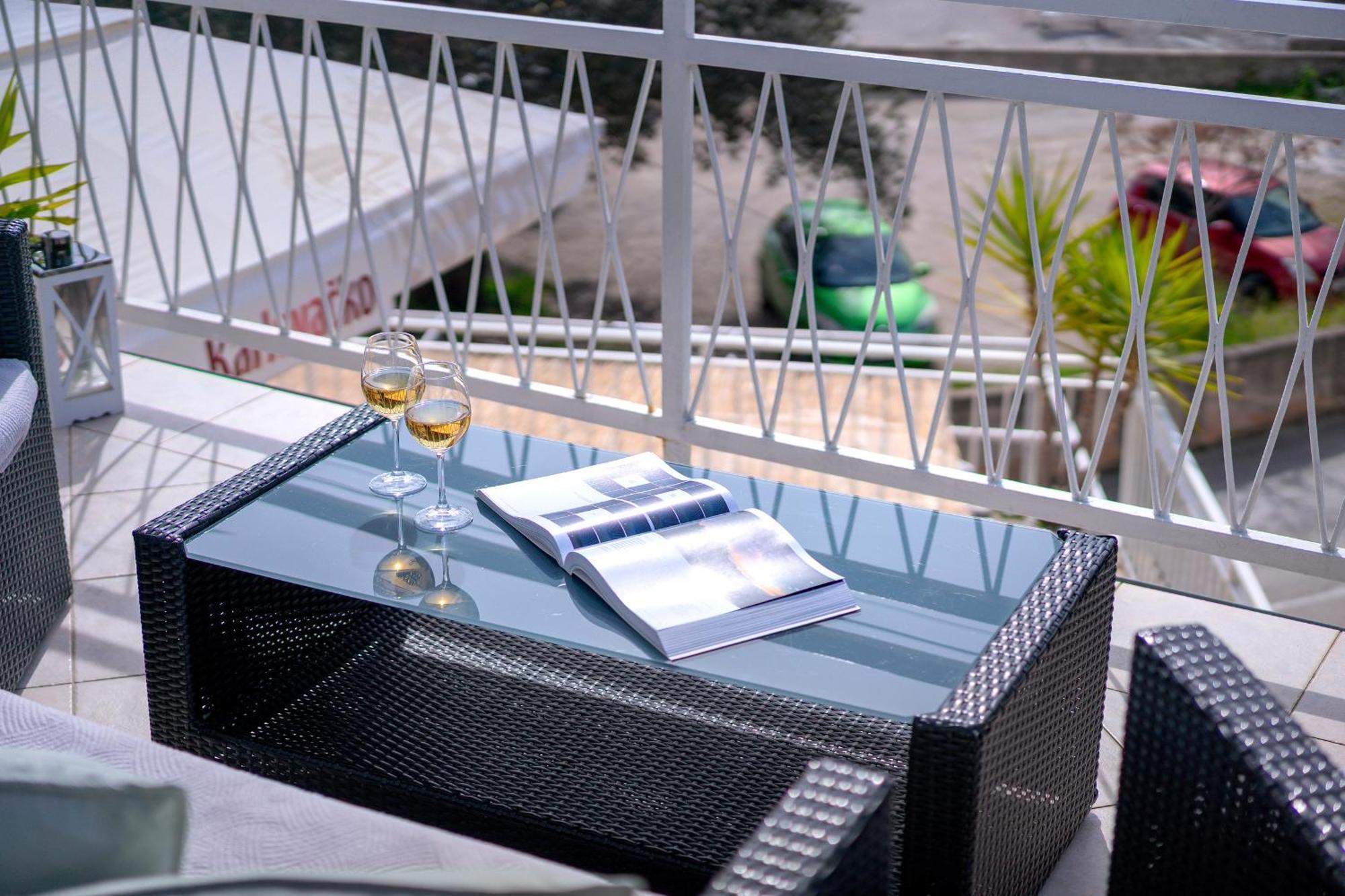 Apartments Lucic Hvar Town Luaran gambar